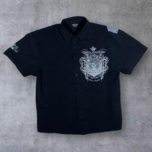 Load image into Gallery viewer, Early 00's Identic "Young Ambition" Y2K Graphic Black Short Sleeve Shirt
