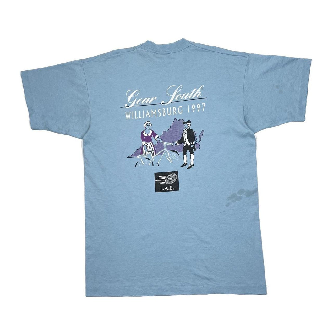 Vintage 90’s GEAR SOUTH “Williamsburg 1997” Souvenir Graphic Single Stitch T-Shirt