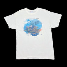 Load image into Gallery viewer, Early 00&#39;s CARNIVAL &quot;Honduras Roatan&quot; Turtle Marine Ocean Wildlife Souvenir Graphic T-Shirt
