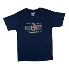 Load image into Gallery viewer, Wild Kiwi NEW ZEALAND &quot;Aotearoa&quot; Embroidered Souvenir Spellout Navy Blue T-Shirt
