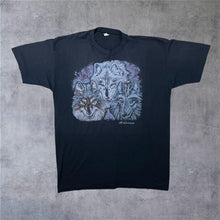 Load image into Gallery viewer, Vintage 90's Arkansas Wolf Pack Animal Nature Wildlife Souvenir Graphic Single Stitch T-Shirt
