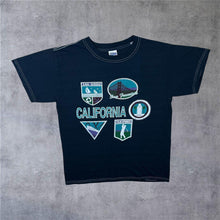 Load image into Gallery viewer, Early 00's California San Diego Palm Springs Hollywood San Francisco Souvenir T-Shirt
