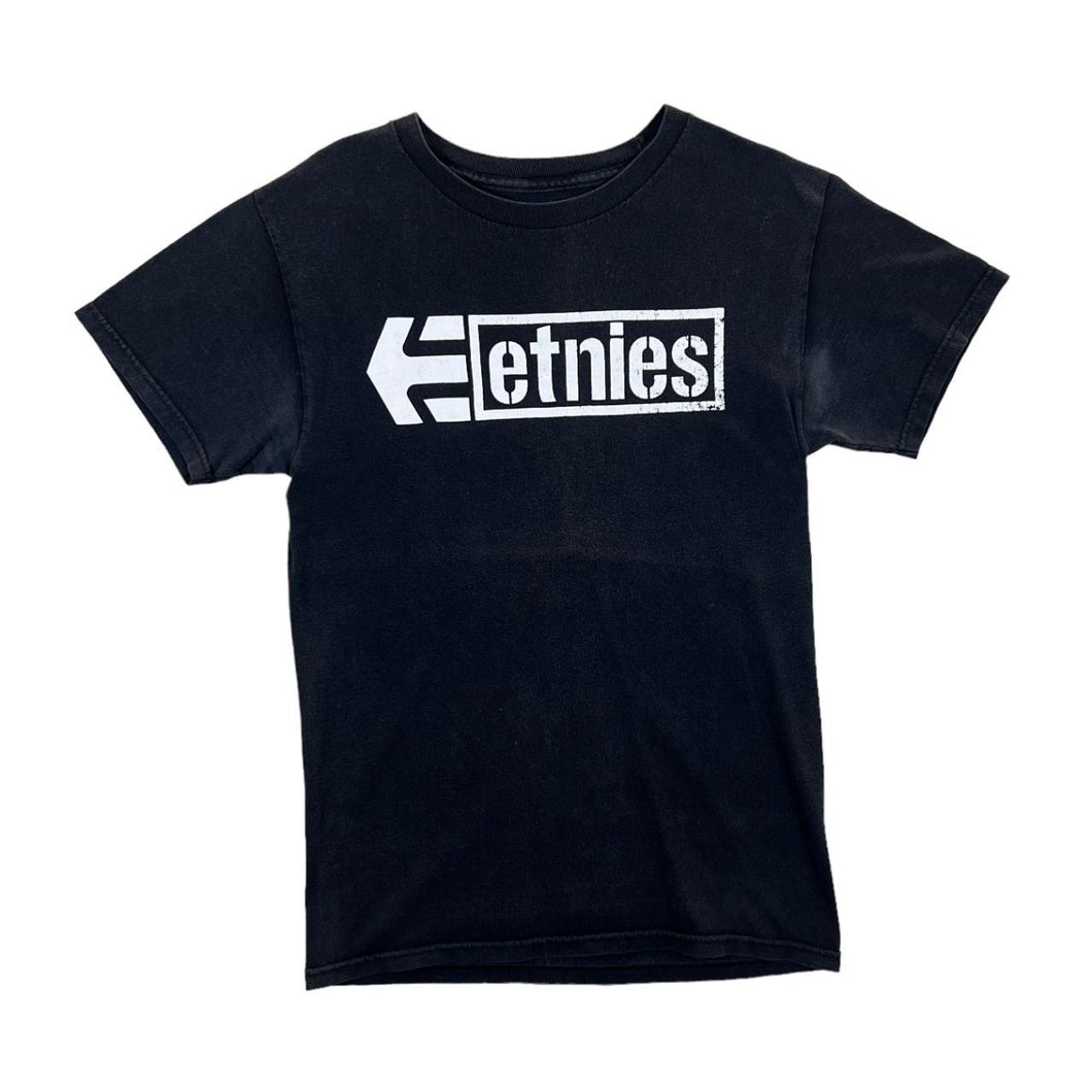 ETNIES Classic Skater Box Logo Spellout Graphic Black T-Shirt