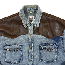 Load image into Gallery viewer, Vintage Arizona Jeans Cowboy Western Blue Denim Metal Popper Long Sleeve Shirt
