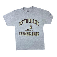 Load image into Gallery viewer, Champion BOSTON COLLEGE &quot;Swimming &amp; Diving&quot; College Spellout Graphic Grey T-Shirt
