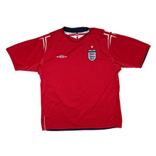 Load image into Gallery viewer, Umbro ENGLAND Football 2004-2006 Red Home Football Shirt Jersey
