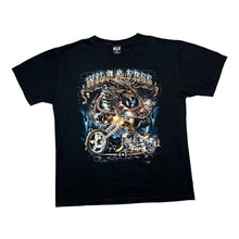Load image into Gallery viewer, Early 00&#39;s Wild WILD &amp; FREE Gothic Biker Dragon Spellout Graphic T-Shirt
