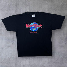 Load image into Gallery viewer, Vintage Hard Rock Cafe "New York" Souvenir Logo Graphic Black T-Shirt
