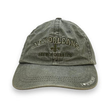 Load image into Gallery viewer, Early 00&#39;s NEW ORLEANS &quot;French Quarter&quot; Embroidered Souvenir Spellout Baseball Cap
