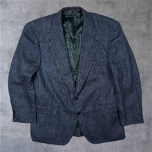 Load image into Gallery viewer, Vintage 80's Ross &amp; Cromarty Blue Grey Herringbone Sports Jacket Blazer
