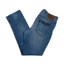 Load image into Gallery viewer, DC SHOES CO “Straight” Classic Skater Straight Leg Denim Jeans
