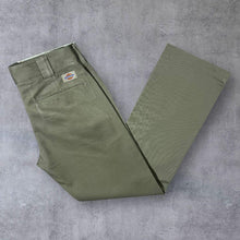 Load image into Gallery viewer, Dickies Classic Straight Leg Workwear Skater Beige Chino Pants Trousers

