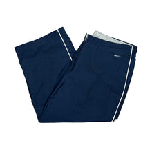 Load image into Gallery viewer, Early 00’s NIKE Silver Tag Classic Embroidered Mini Swoosh Logo 3/4 Length Tracksuit Bottoms
