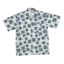 Load image into Gallery viewer, Early 00&#39;s NO FEAR Hawaiian Tribal Floral Surfer Skater Graphic Short Sleeve Cotton Shirt
