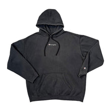 Load image into Gallery viewer, CHAMPION Classic Embroidered Mini Centre Logo Black Pullover Hoodie
