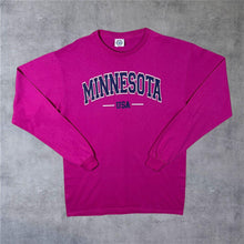 Load image into Gallery viewer, Delta Minnesota USA Souvenir Graphic Spellout Long Sleeve Pink T-Shirt
