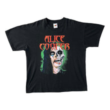 Load image into Gallery viewer, Vintage ALICE COOPER &quot;Descent Into Dragontown Tour 2002&quot; Glam Shock Hard Rock Music Band Tour T-Shirt
