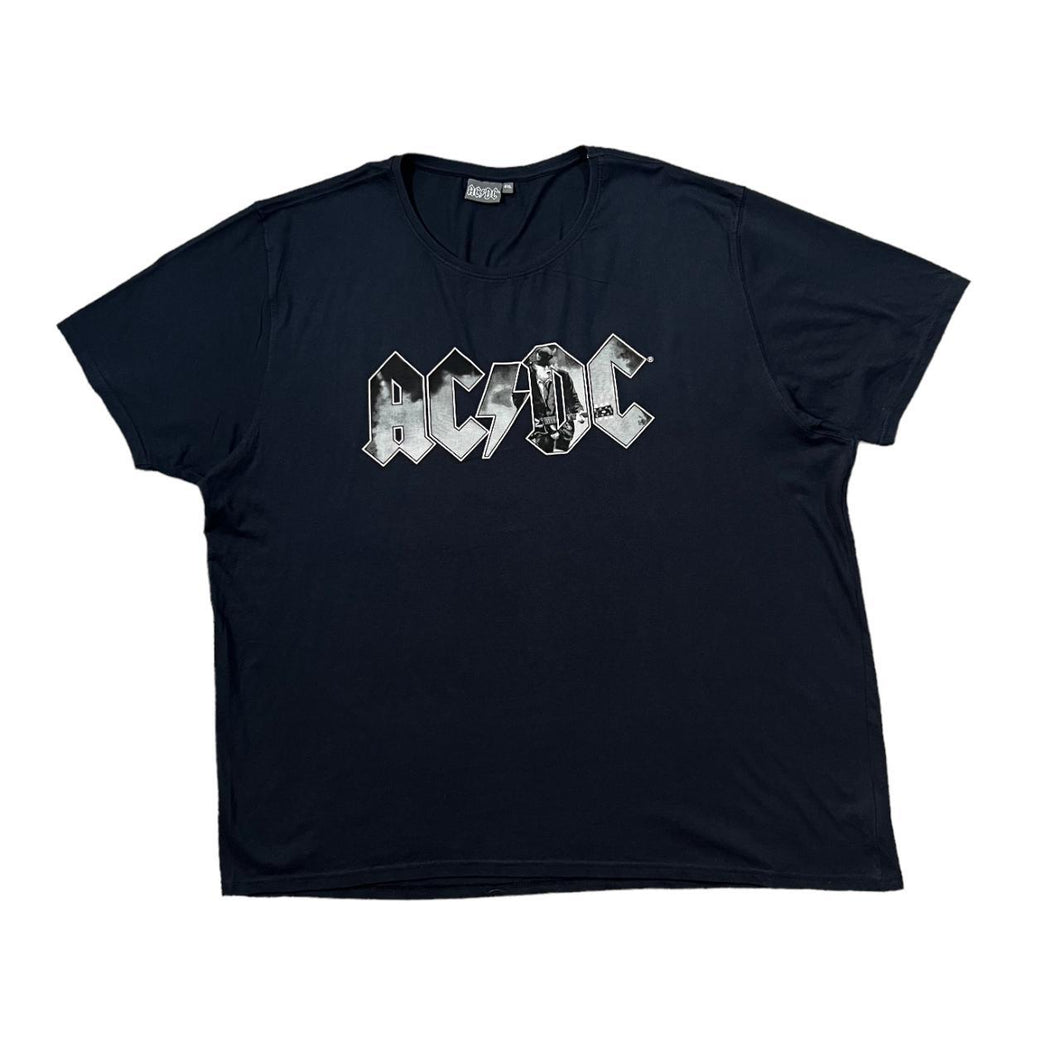 AC/DC Classic Logo Spellout Graphic Hard Rock Band T-Shirt