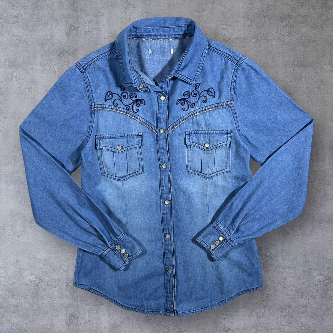 Early 00's Cowboy Western Style Embroidered Floral Popper Blue Denim Long Sleeve Shirt