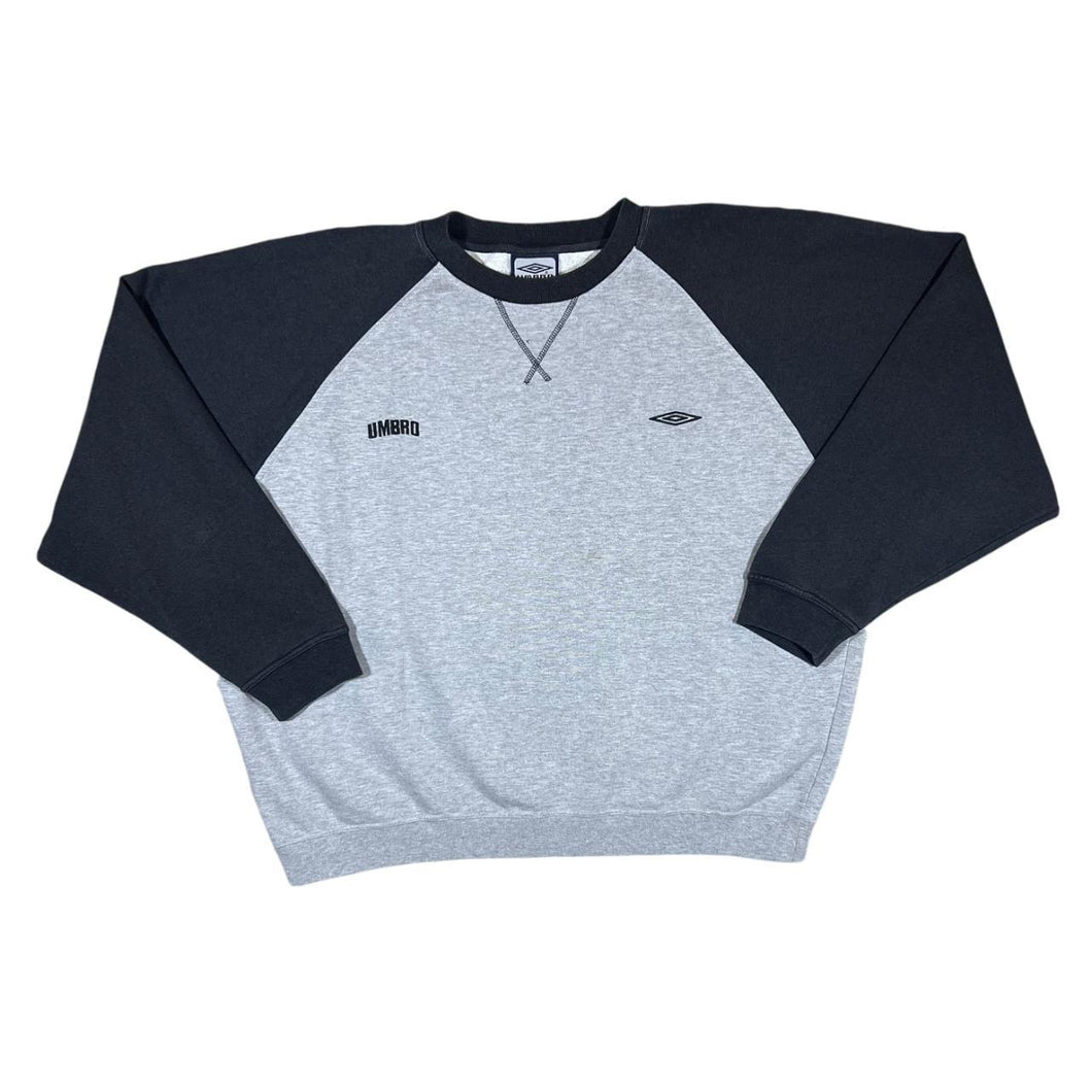 Early 00's UMBRO Embroidered Mini Logo Raglan Crewneck Sweatshirt