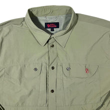 Load image into Gallery viewer, Vintage Fjallraven Classic Khaki Hiking Utility Safari Long Sleeve Polyamide Shirt
