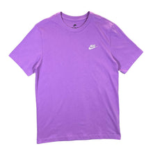 Load image into Gallery viewer, NIKE &quot;The Nike Tee&quot; Classic Embroidered Mini Logo Purple T-Shirt

