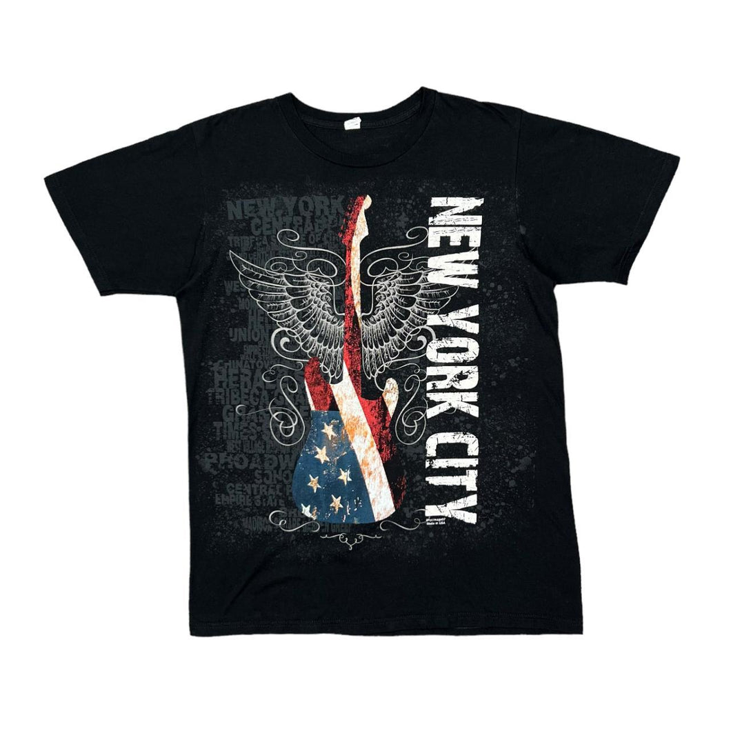 Anvil NEW YORK CITY Guitar USA Flag Souvenir Spellout Graphic T-Shirt