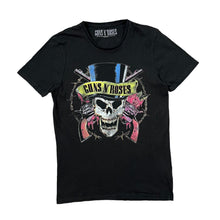 Load image into Gallery viewer, GUNS N ROSES Classic Graphic Logo Spellout Hard Rock Glam Metal Band  T-Shirt
