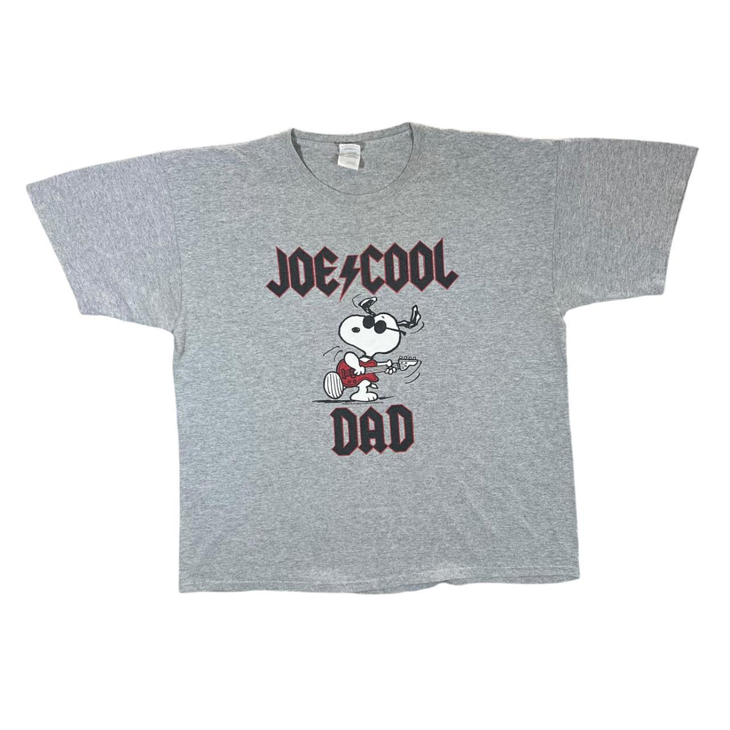 JOE COOL DAD Snoopy Peanuts Character Novelty Spellout Graphic Grey T-Shirt