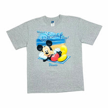 Load image into Gallery viewer, Early 00&#39;s DISNEY &quot;Florida&quot; Mickey Mouse Character Souvenir Spellout Graphic T-Shirt
