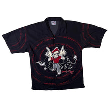 Load image into Gallery viewer, Early 00&#39;s Dognose &quot;Tricky&quot; Hip Hop Y2K  Graphic Black Short Sleeve Shirt
