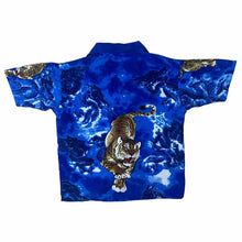 Load image into Gallery viewer, Early 00&#39;s Gothic Y2K Tiger Graphic Blue Short Sleeve Shirt
