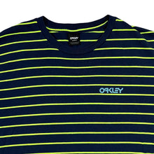 Load image into Gallery viewer, OAKLEY &quot;Custom Fit&quot; Mini Logo Graphic Striped Short Sleeve Cotton T-Shirt

