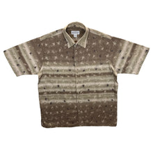 Load image into Gallery viewer, Vintage Roundtree &amp; Yorke Fishing Hook Patterned Brown Short Sleeve Cotton Shirt
