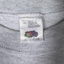 Load image into Gallery viewer, Vintage 90&#39;s New Hampshire USA Duck Wildlife Souvenir Graphic Crewneck Sweatshirt
