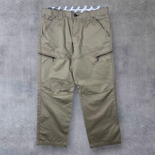 Load image into Gallery viewer, Dickies Skater Workwear Carpenter Classic Beige Cargo Trousers
