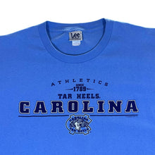 Load image into Gallery viewer, Early 00&#39;s Lee NCAA Carolina Tar Heels College Sports Graphic Blue T-Shirt
