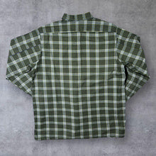 Load image into Gallery viewer, Vintage Triola Green White Blue Plaid Check Long Sleeve Cotton Flannel Shirt
