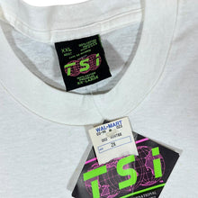 Load image into Gallery viewer, Vintage WORLD'S GREATEST DAD (1996) Novelty Graphic Single Stitch T-Shirt
