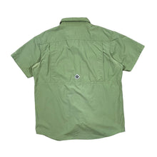 Load image into Gallery viewer, COLUMBIA SPORTSWEAR Omni-Shield Khaki Green Outdoor Utility Short Sleeve Tactel Polyamide Shirt
