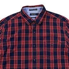 Load image into Gallery viewer, NAUTICA "Classic Fit" Mini Pocket Logo Plaid Checked Button-Up Long Sleeve Shirt
