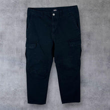 Load image into Gallery viewer, Dickies Skater Workwear Straight Leg Classic Black Cargo Trousers
