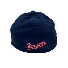 Load image into Gallery viewer, Early 00’s Nike Team TEXAS STATE Colour Block Embroidered Flag Logo Flex Fit Baseball Cap

