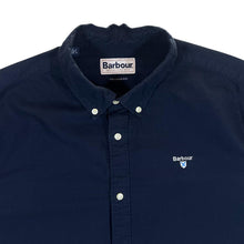 Load image into Gallery viewer, Barbour &quot;Tailored Fit&quot; Classic Navy Blue Mini Logo Long Sleeve Button-Up Cotton Shirt
