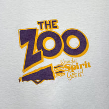 Load image into Gallery viewer, Vintage 90’s Screen Stars THE ZOO “Wrangler Spirit” Souvenir Graphic Single Stitch T-Shirt
