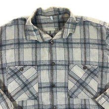 Load image into Gallery viewer, Vintage 90&#39;s Classic Lumberjack Plaid Check Long Sleeve Flannel Shirt
