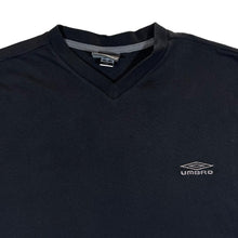 Load image into Gallery viewer, UMBRO Classic Basic Embroidered Mini Logo Black Short Sleeve V-Neck T-Shirt

