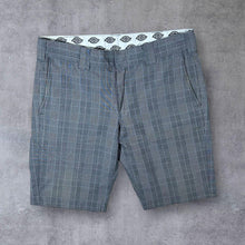 Load image into Gallery viewer, Dickies Grey Plaid Check Skater Cotton Shorts
