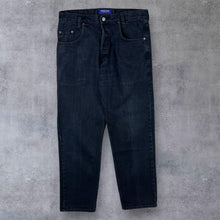 Load image into Gallery viewer, Early 00&#39;s Reefer Skater Surfer Black Straight Leg Cotton Denim Jeans

