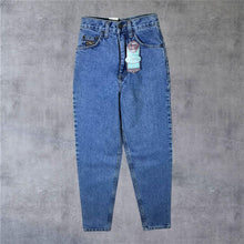 Load image into Gallery viewer, Vintage EASY JEANS “Azure” Relaxed Crop Fit Zip Fly Blue Denim Jeans
